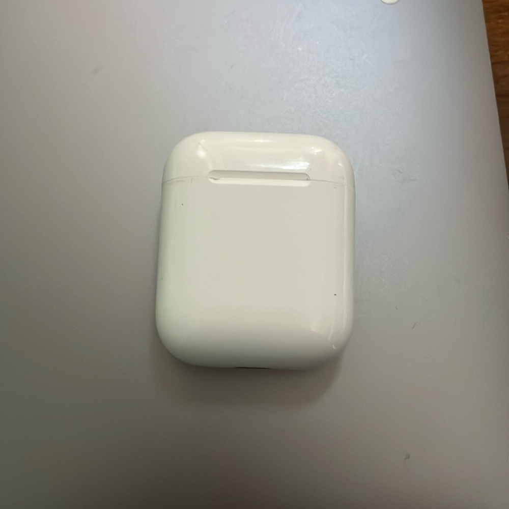 Apple air pods